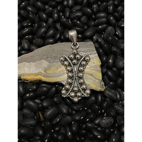 Native American SW Sterling Silver Dome Pearl Studded Solid Shield Pendant - Picture 1 of 8